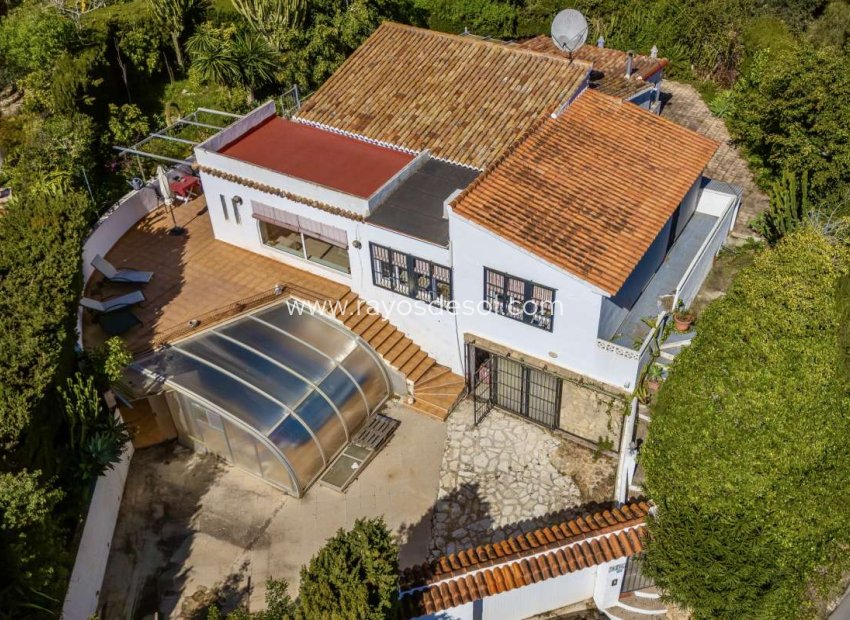 Resale - Villa - Benissa