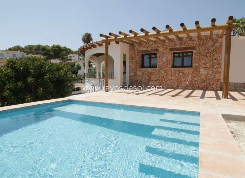 Resale - Villa - Benissa