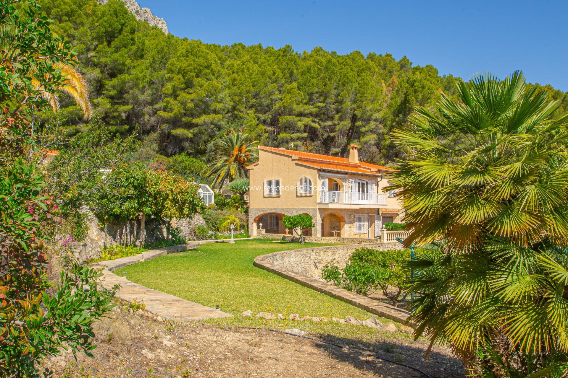 Resale - Villa - Benissa