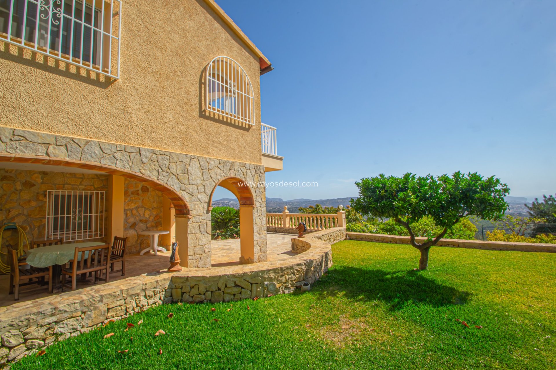 Resale - Villa - Benissa