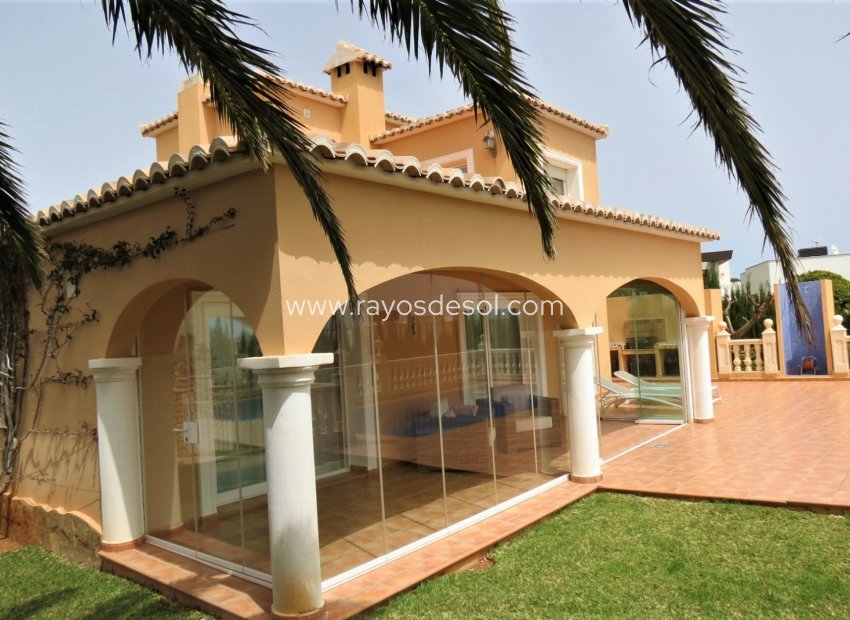 Resale - Villa - Benitachell - Cumbre Del Sol