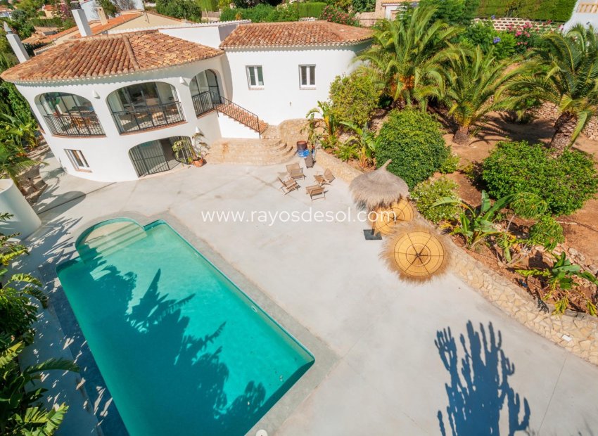 Resale - Villa - Calpe - Carrio