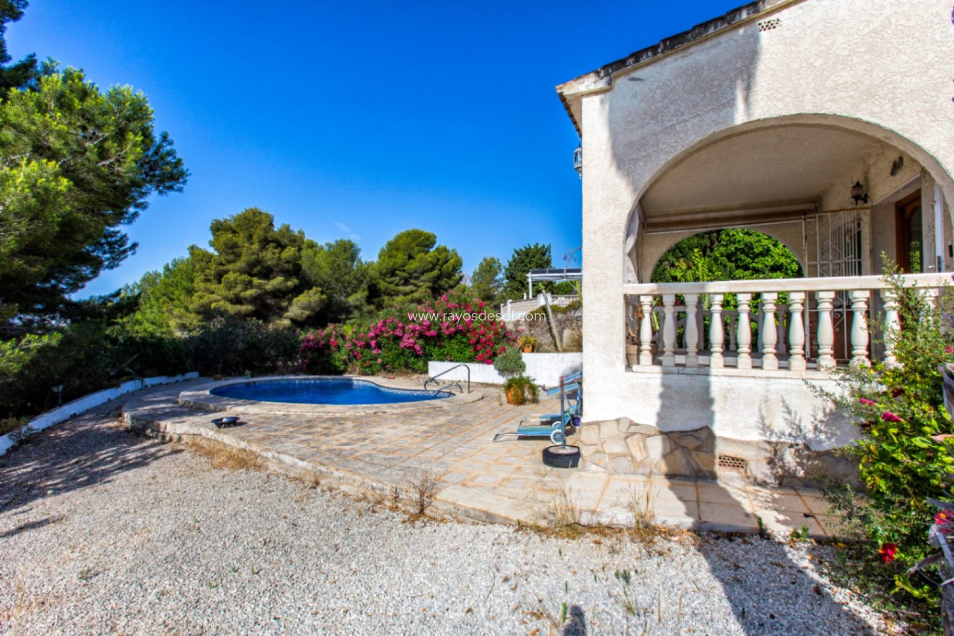 Resale - Villa - Calpe - Empedrola