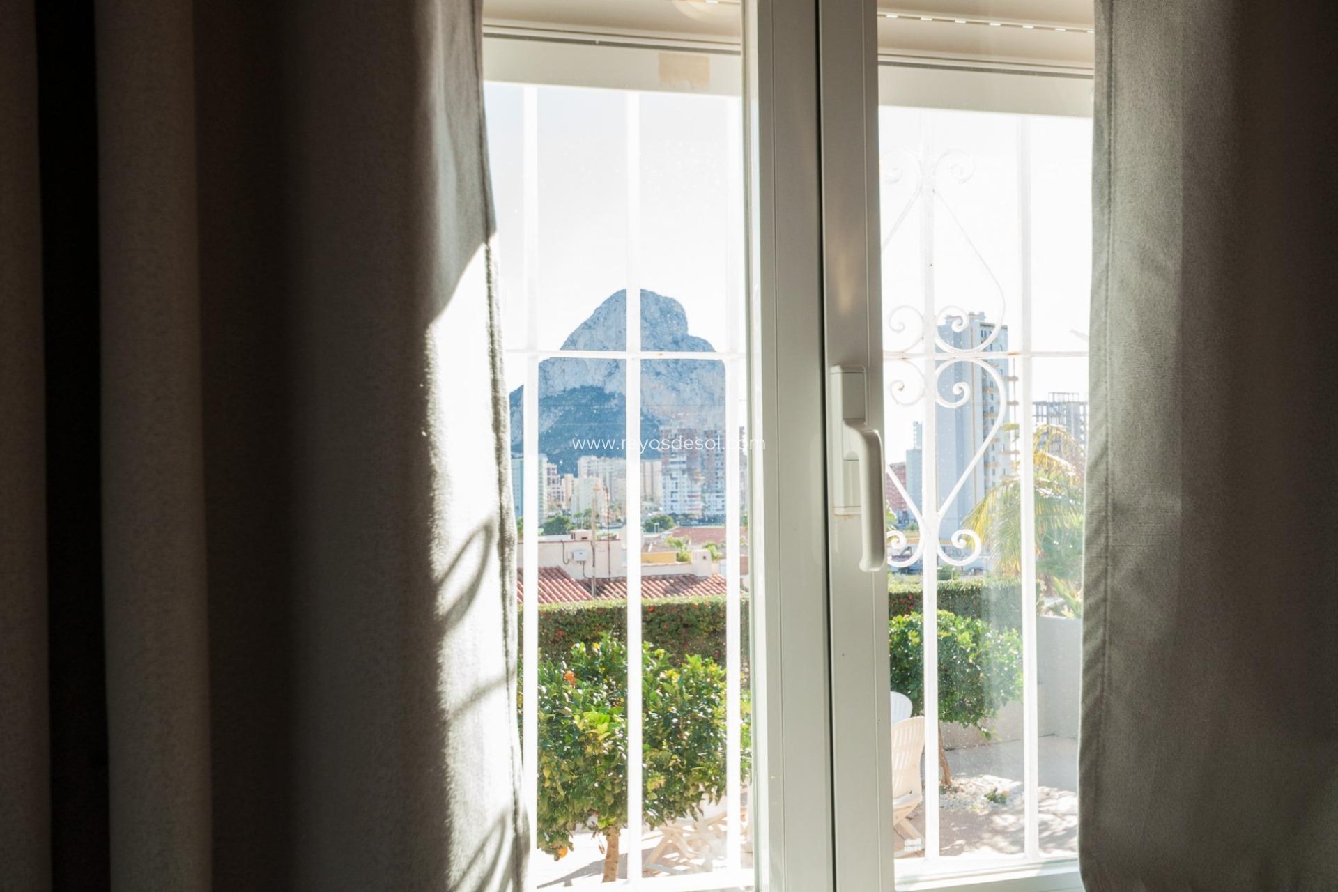 Resale - Villa - Calpe - Enchinent