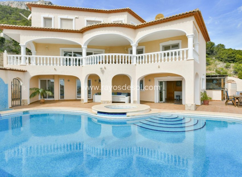 Resale - Villa - Calpe - Oltamar