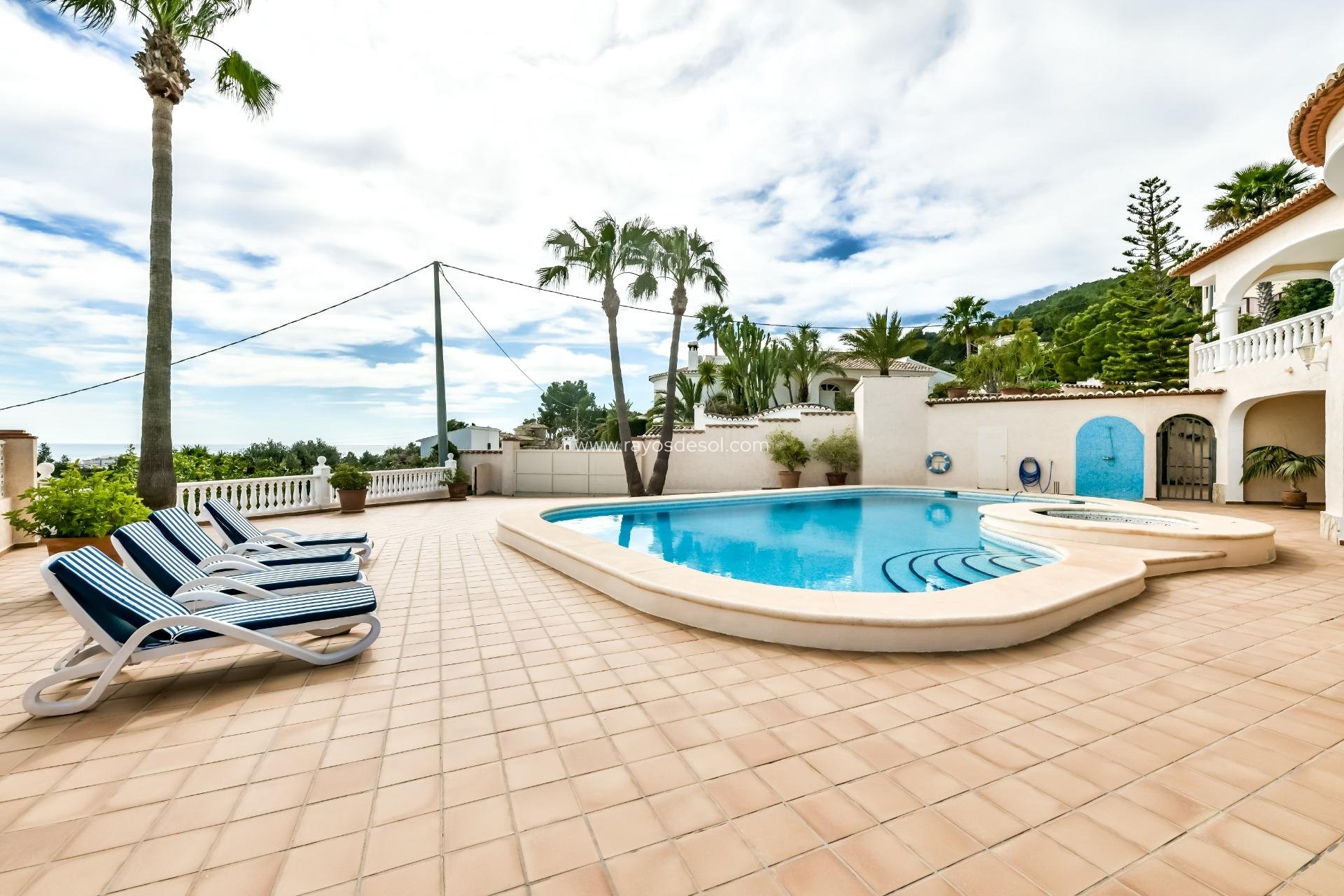 Resale - Villa - Calpe - Oltamar