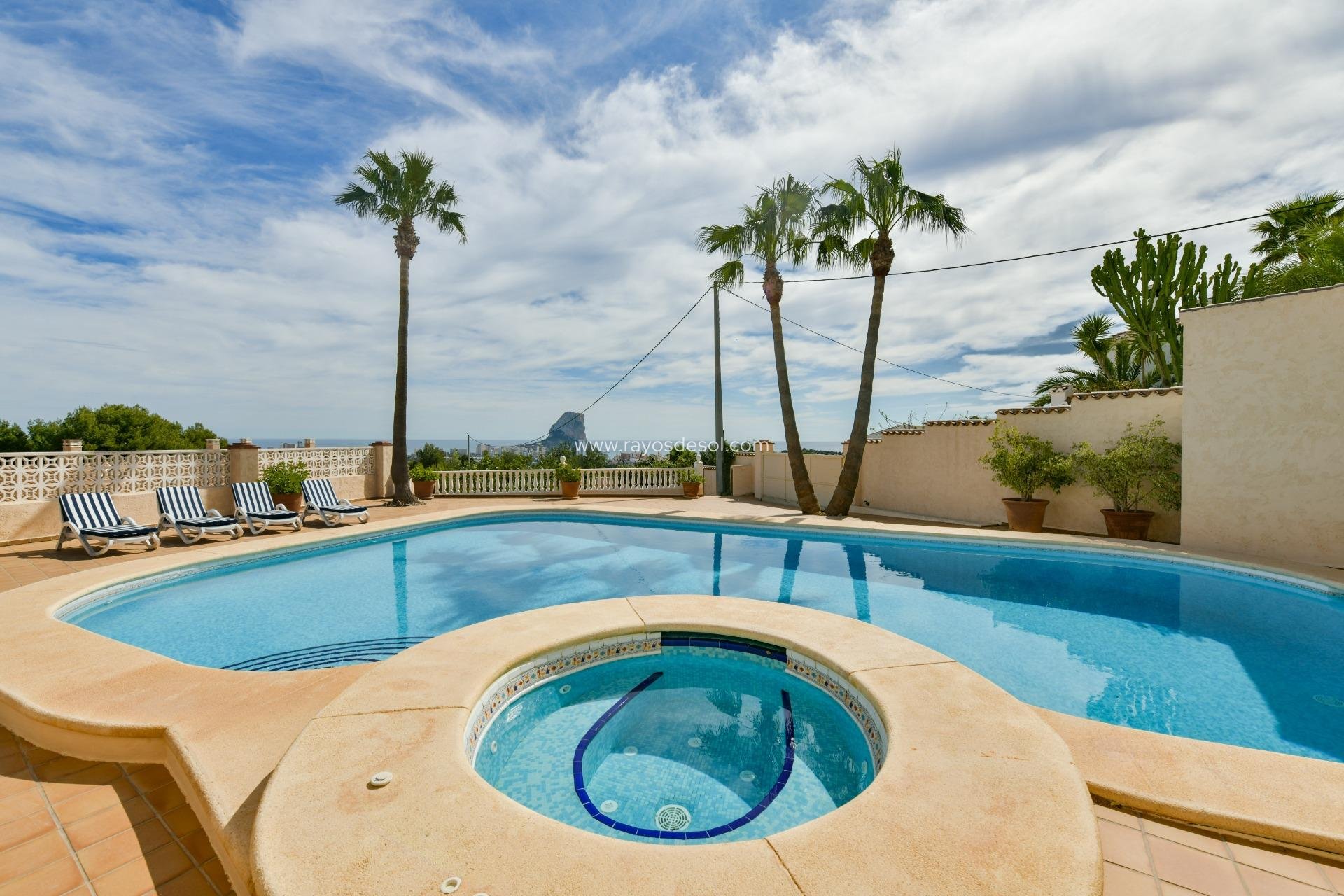 Resale - Villa - Calpe - Oltamar