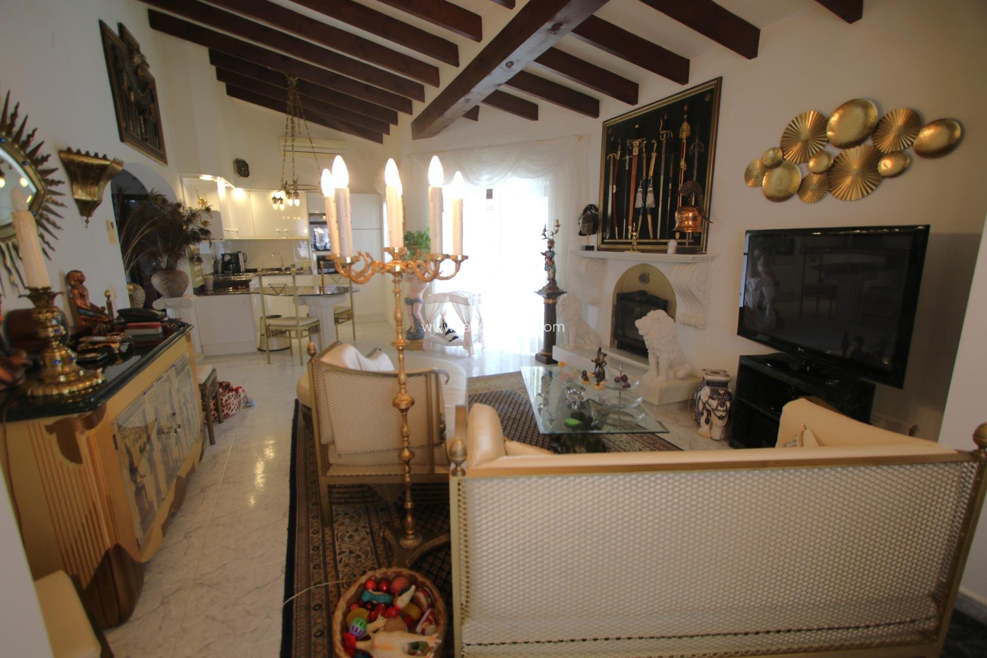 Resale - Villa - Calpe - Pla Roig