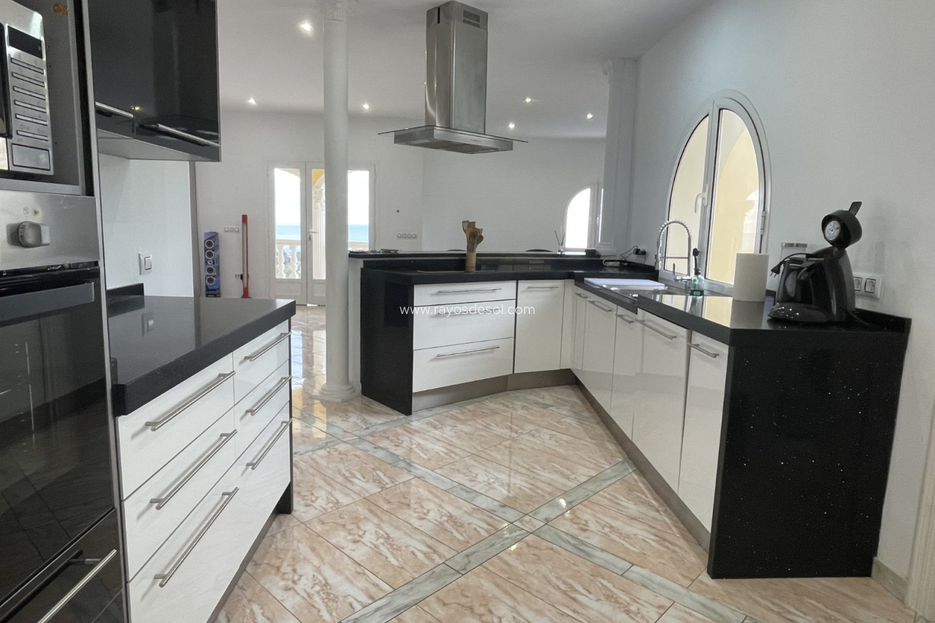 Resale - Villa - Calpe - Tossal