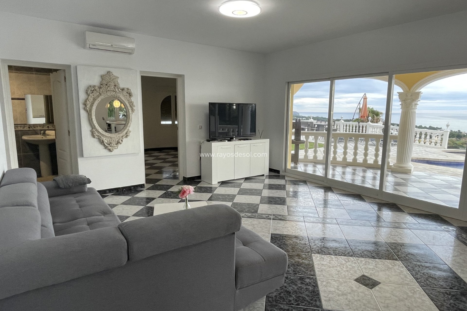 Resale - Villa - Calpe - Tossal