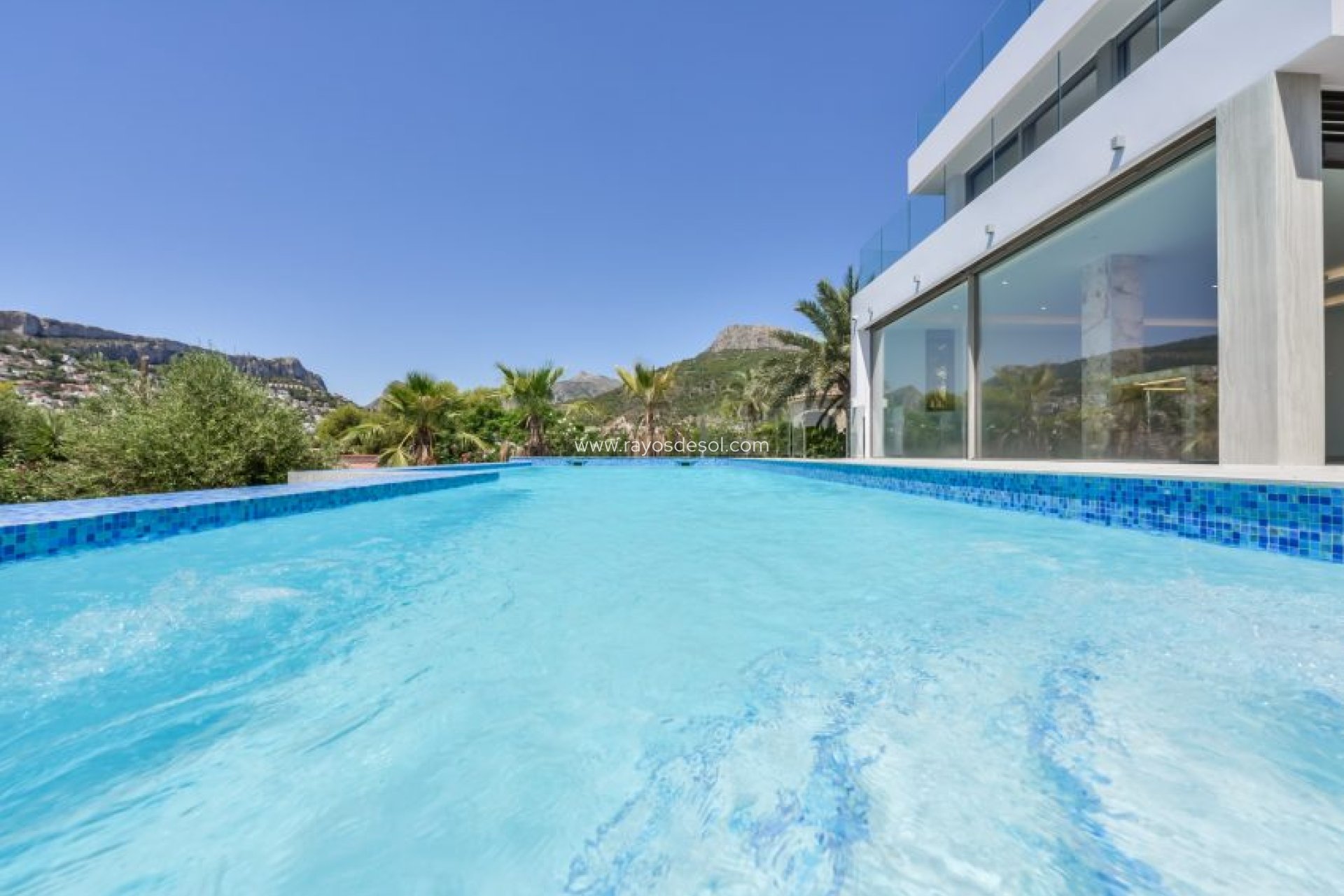 Resale - Villa - Calpe - Tossal