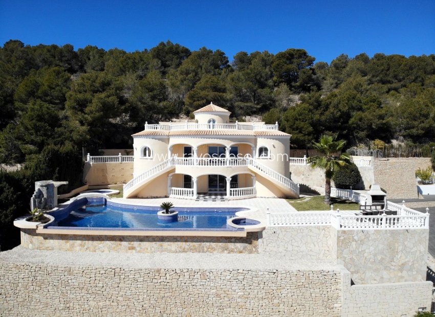 Resale - Villa - Calpe - Tossal