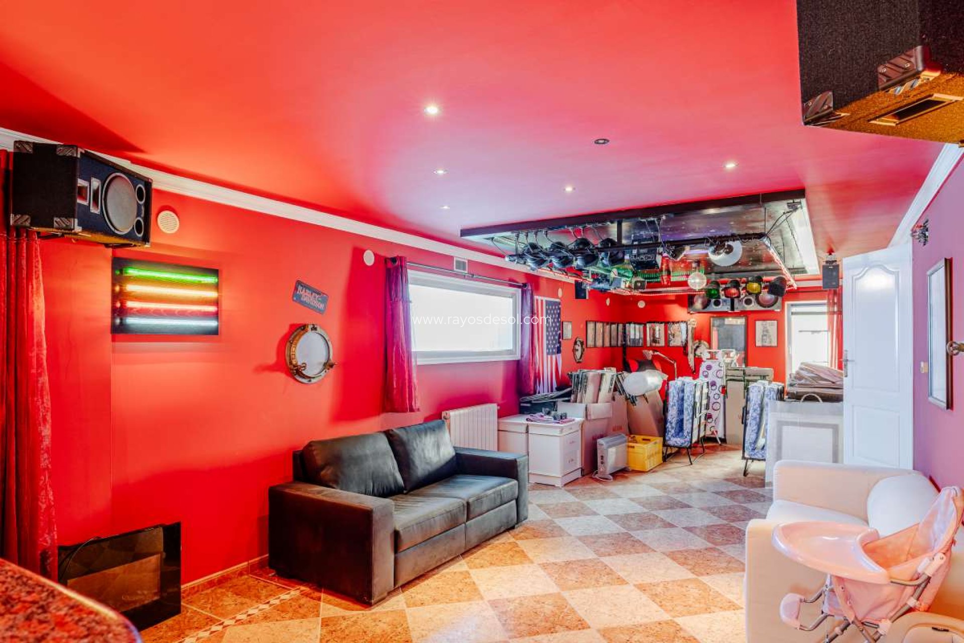 Resale - Villa - Calpe