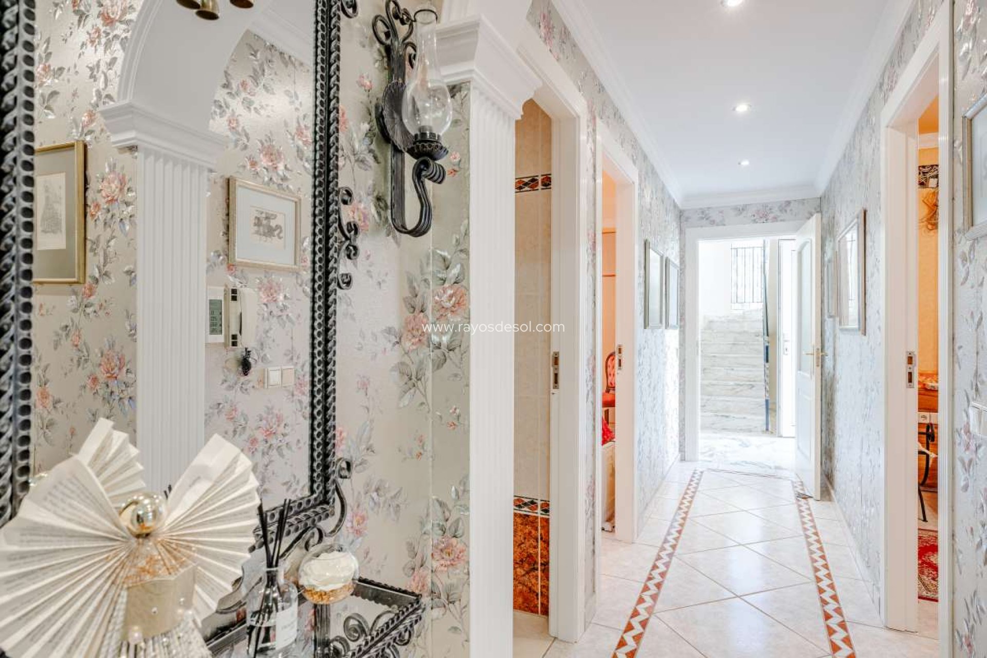 Resale - Villa - Calpe