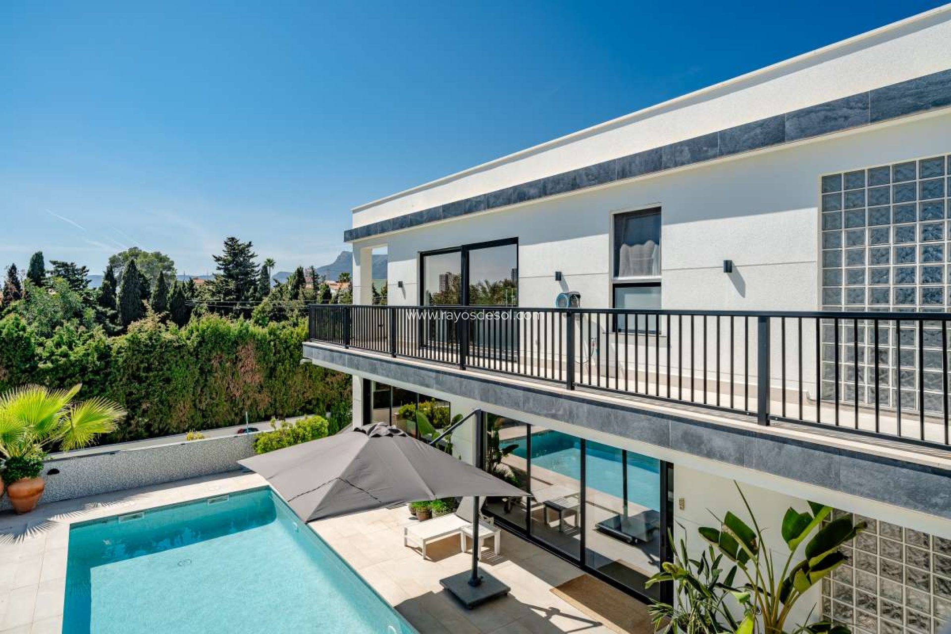 Resale - Villa - Calpe