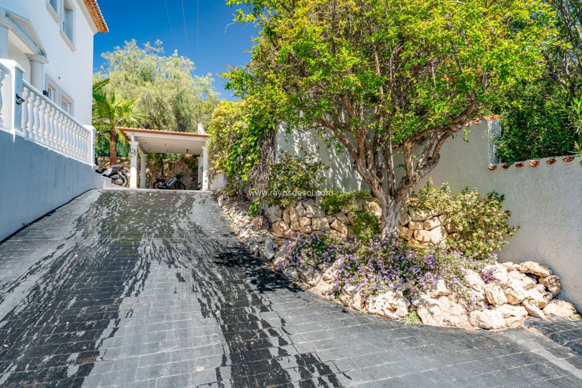 Resale - Villa - Calpe