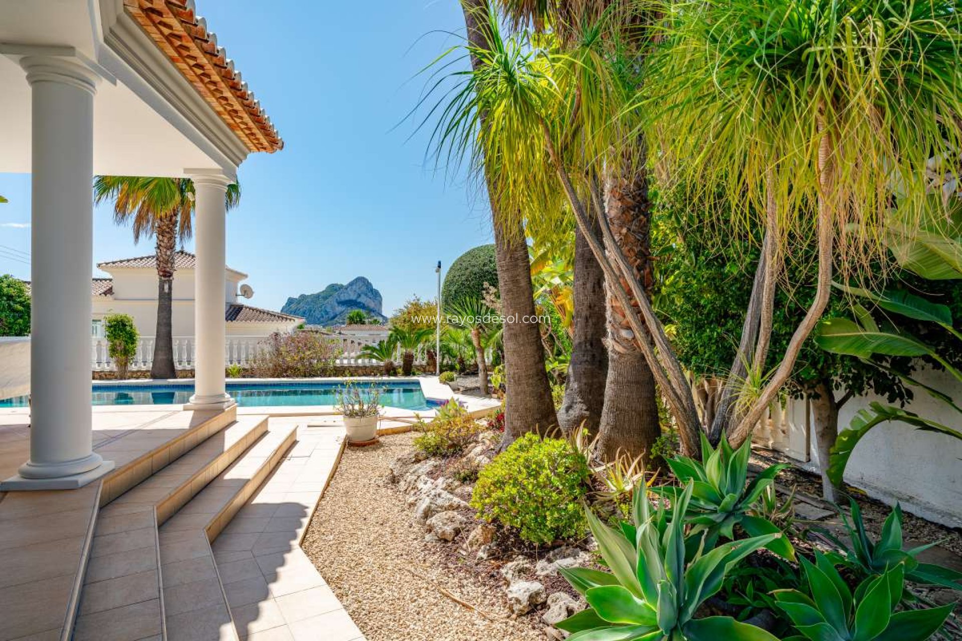 Resale - Villa - Calpe