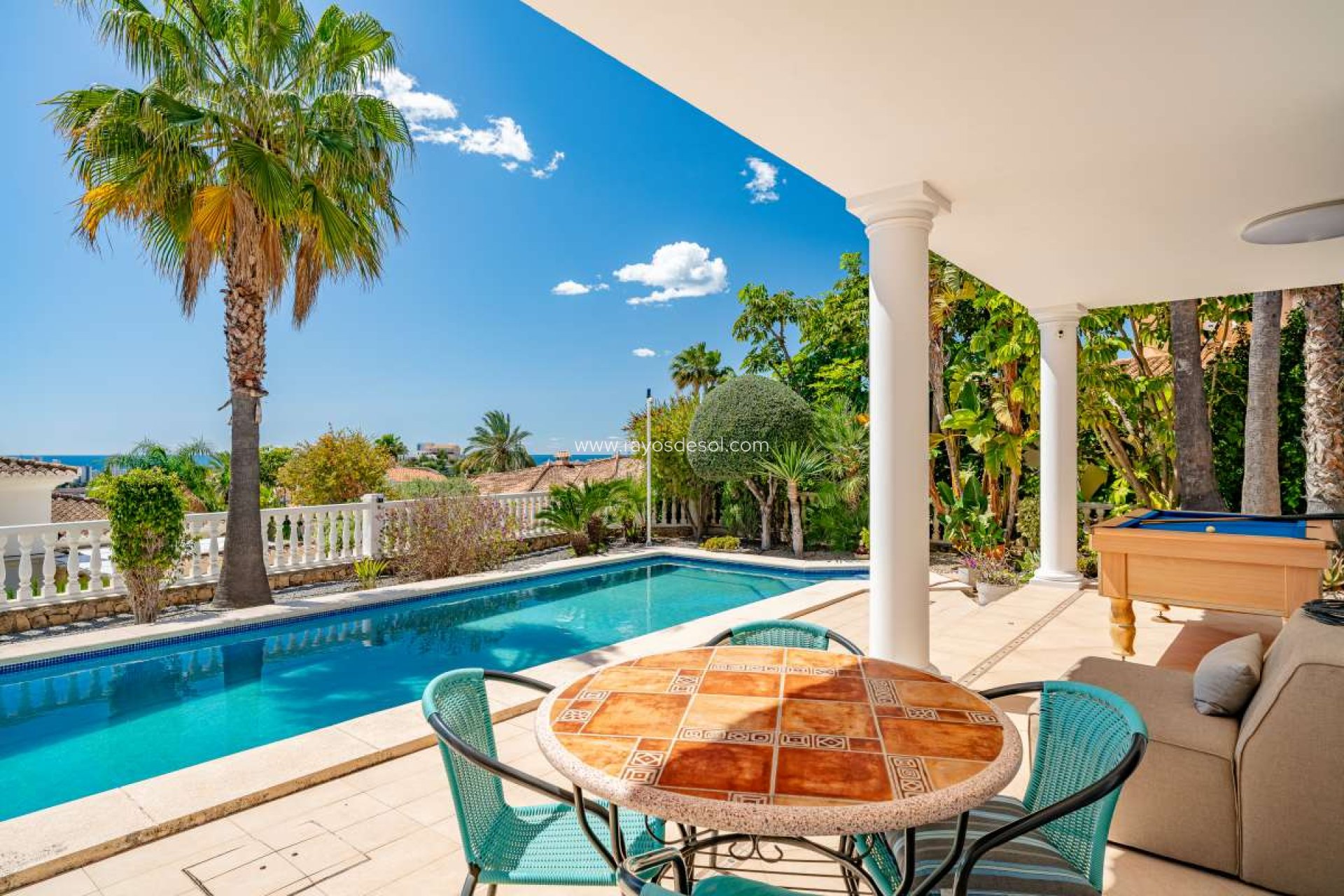 Resale - Villa - Calpe