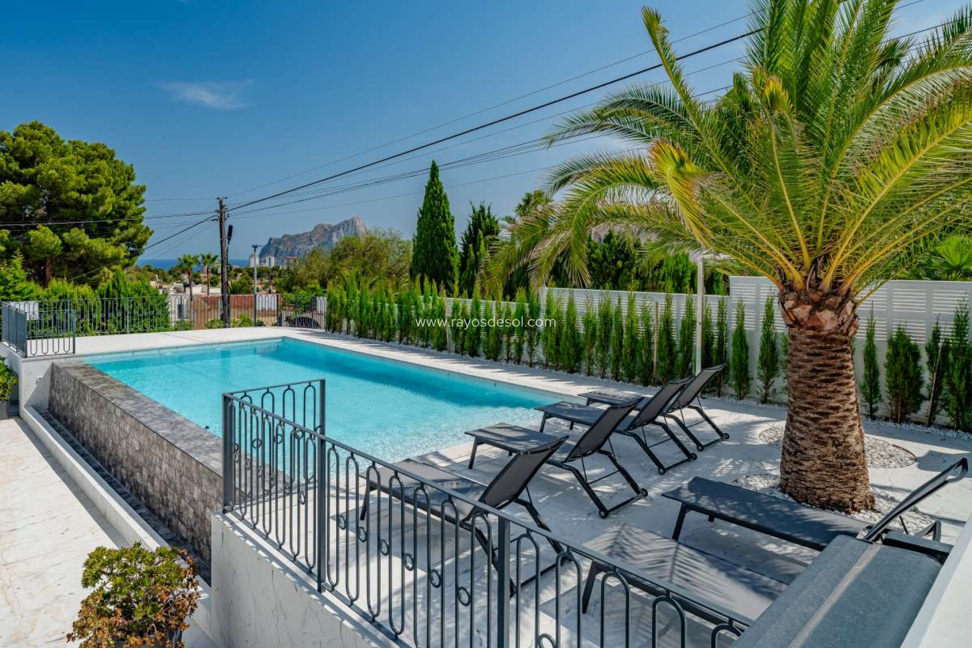 Resale - Villa - Calpe