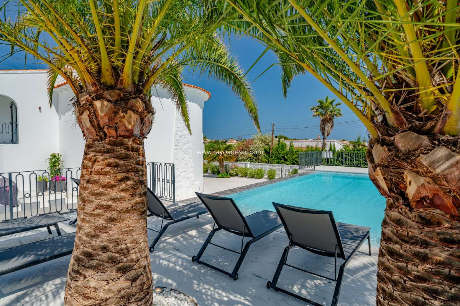 Resale - Villa - Calpe