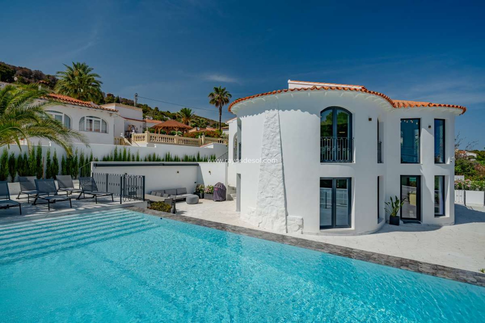 Resale - Villa - Calpe