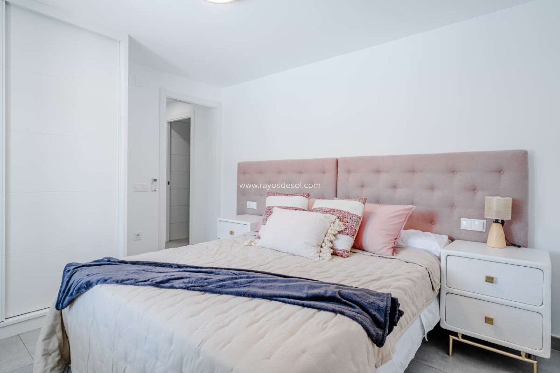 Resale - Villa - Calpe