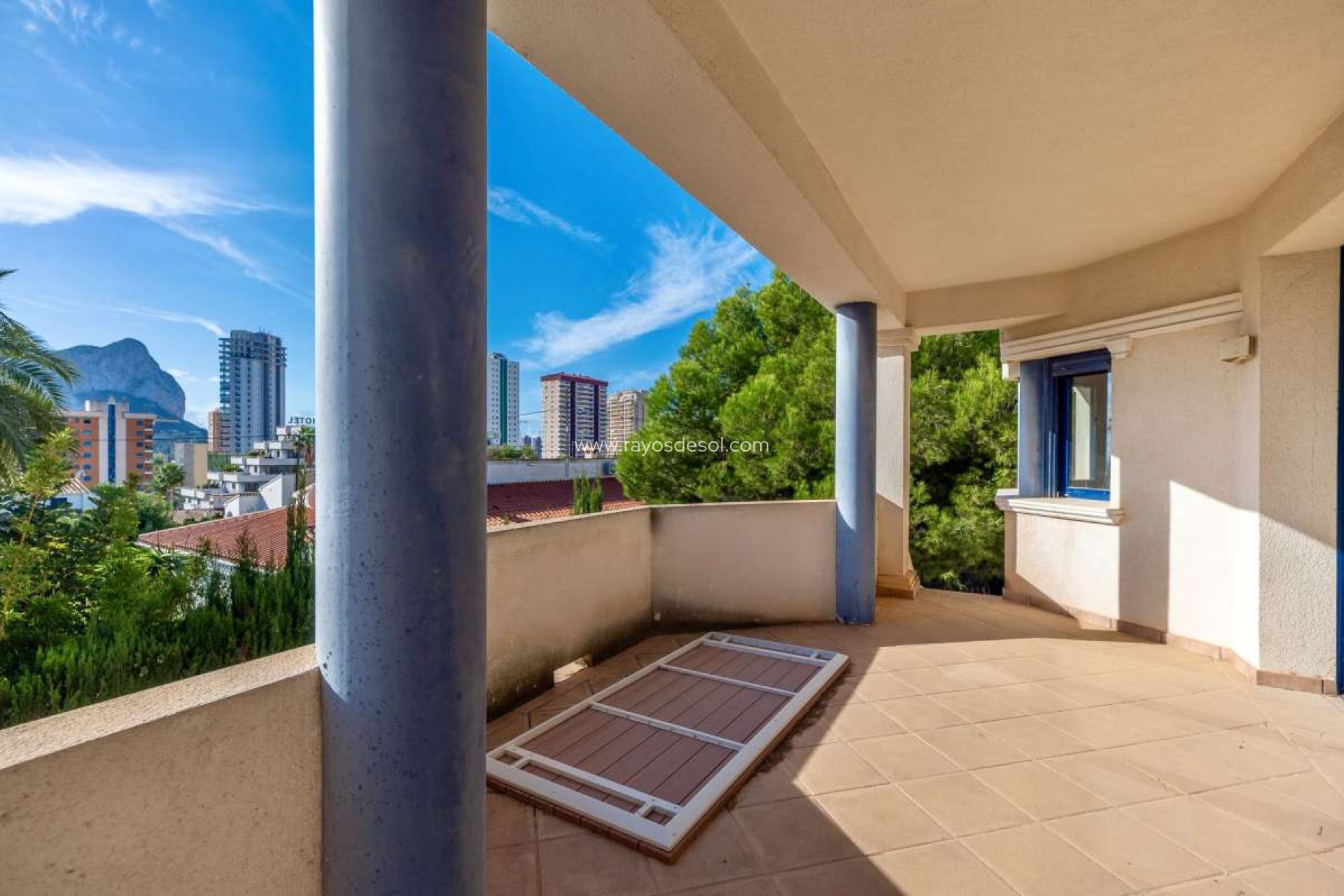 Resale - Villa - Calpe