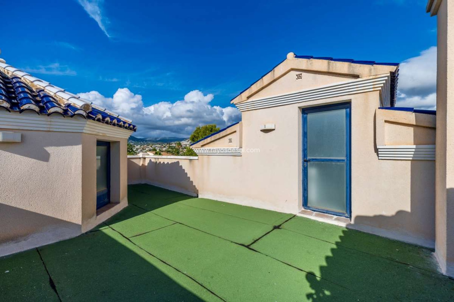 Resale - Villa - Calpe