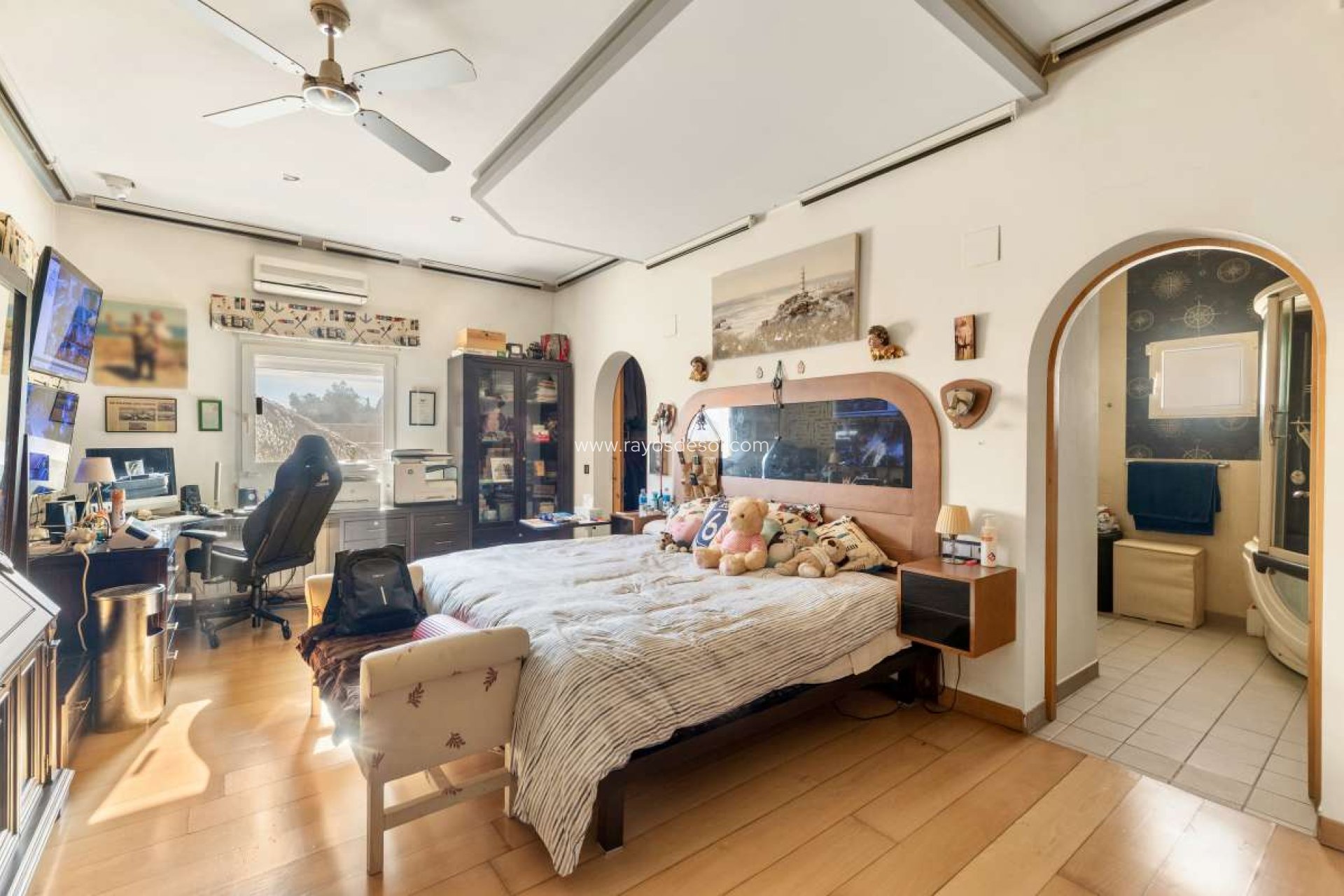 Resale - Villa - Calpe