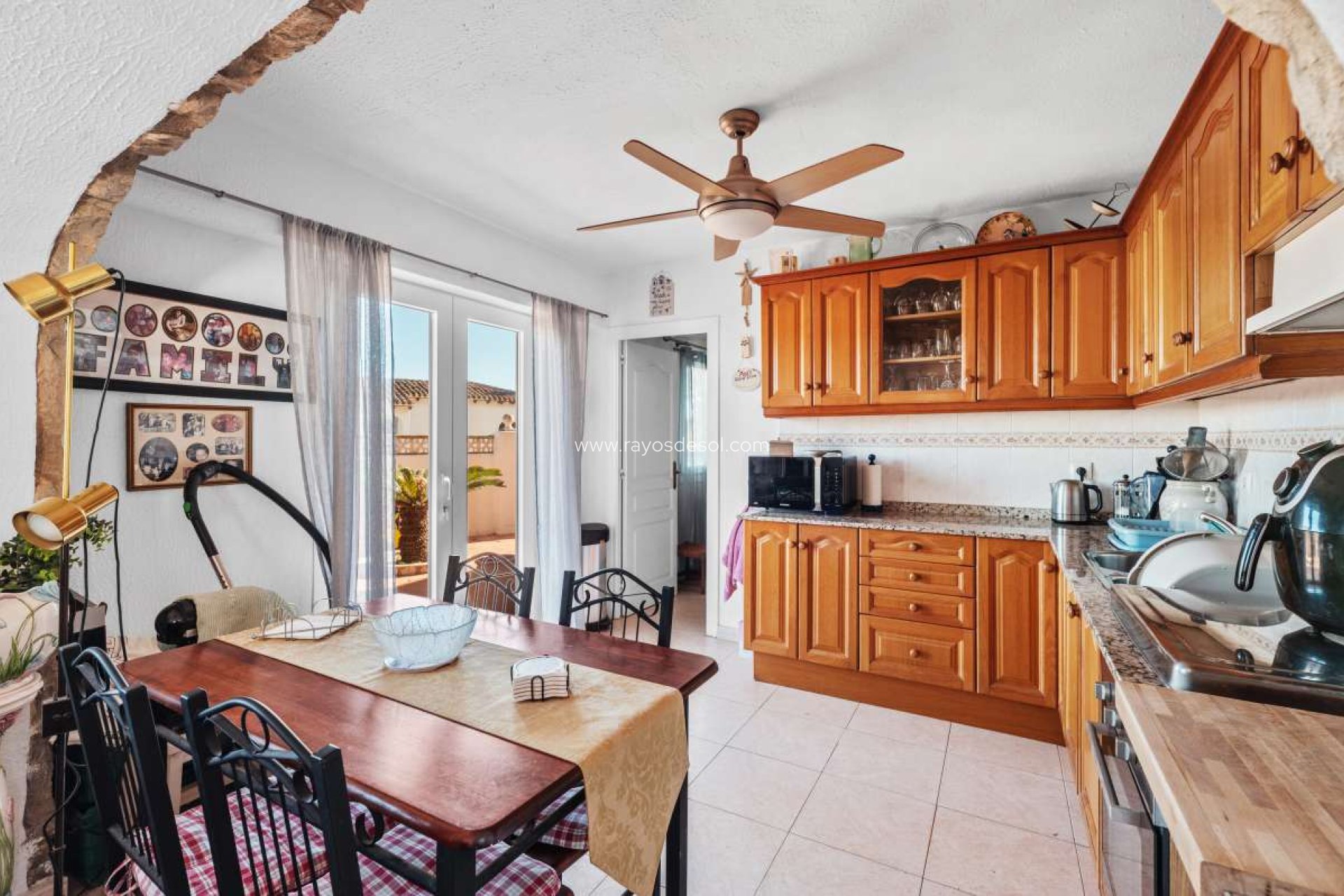 Resale - Villa - Calpe