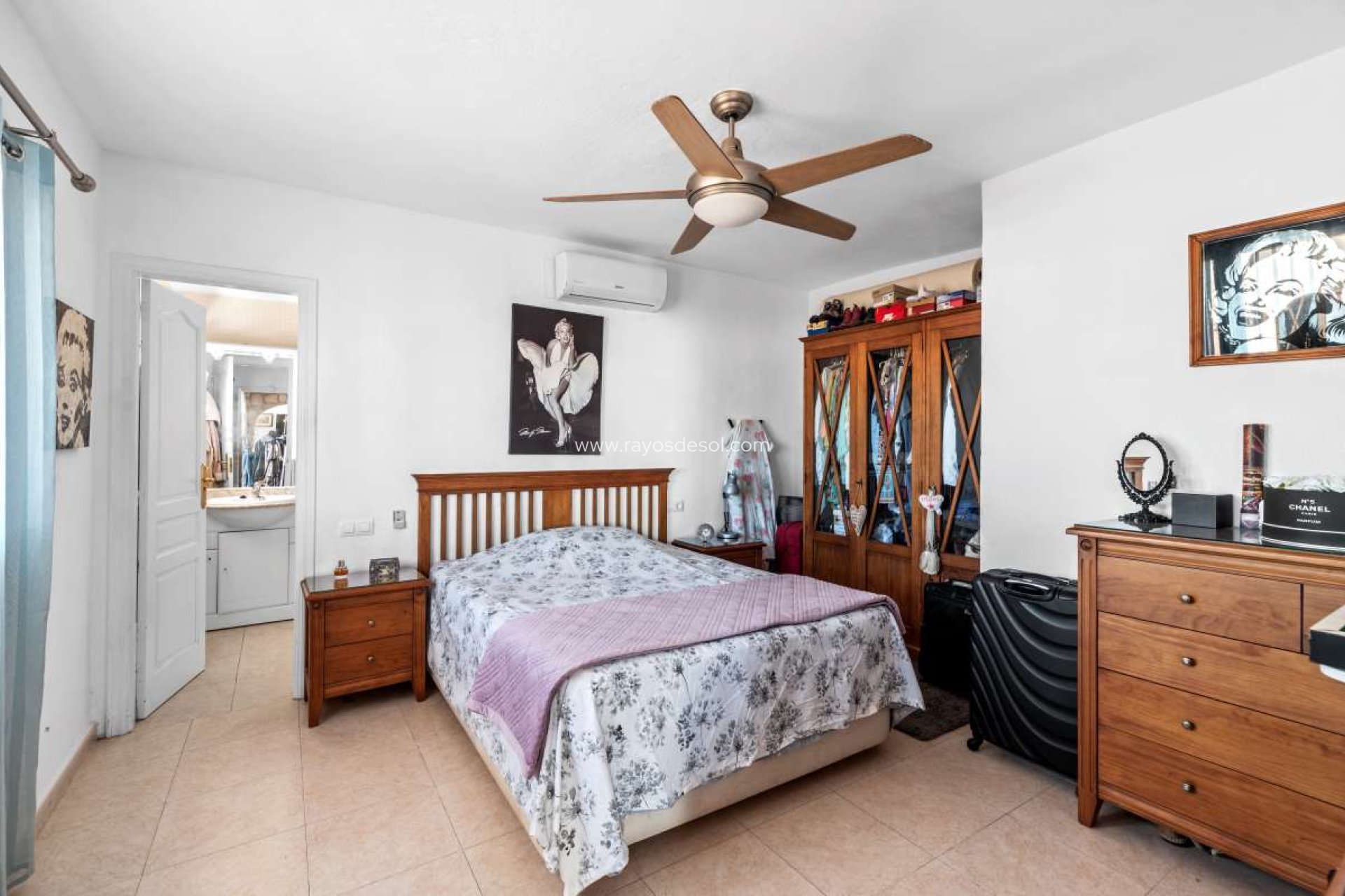 Resale - Villa - Calpe