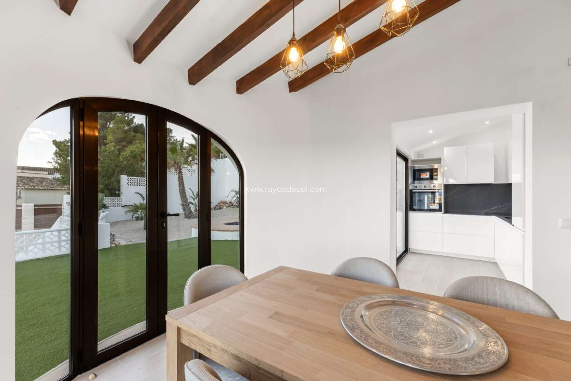 Resale - Villa - Calpe