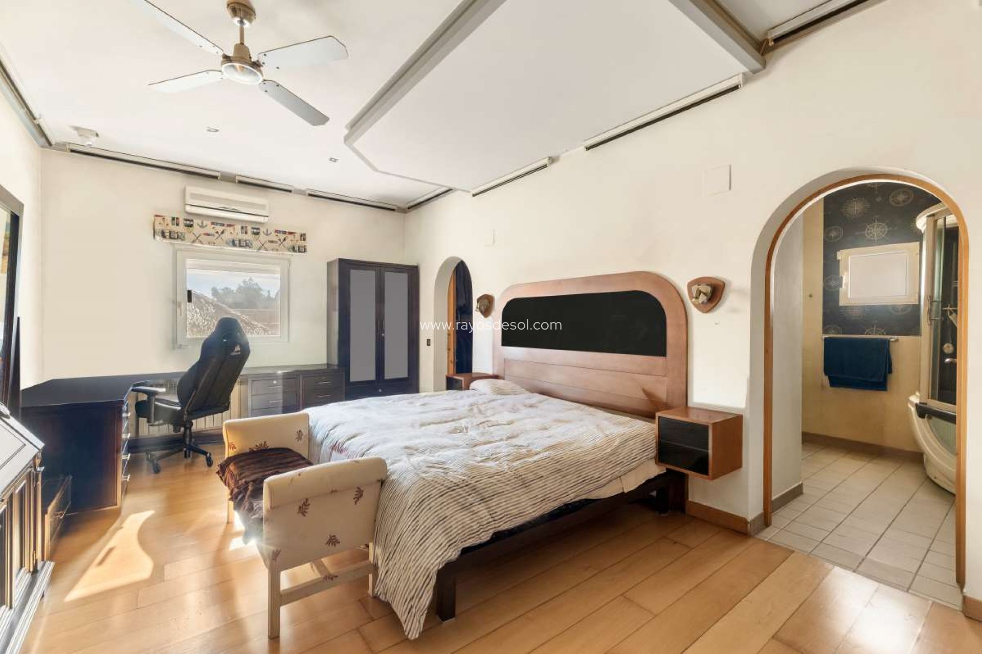 Resale - Villa - Calpe