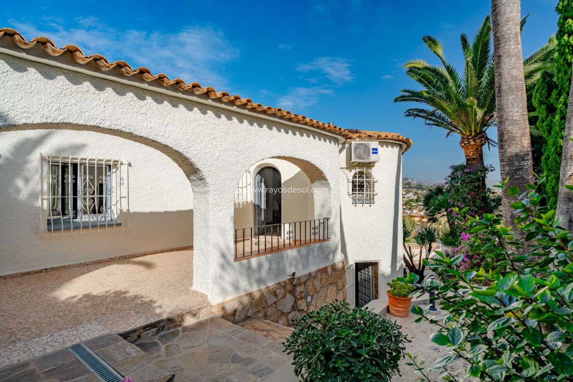 Resale - Villa - Calpe
