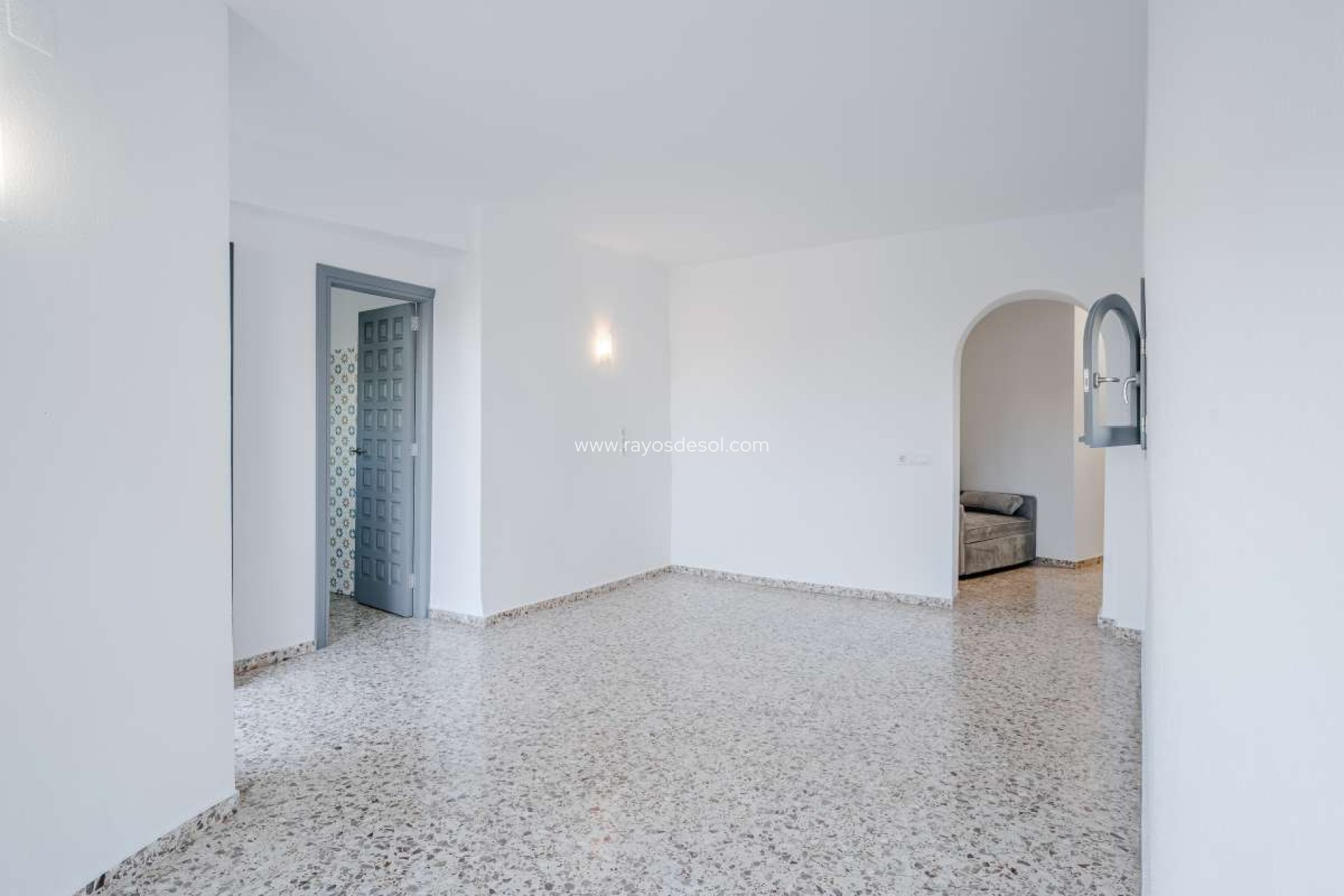 Resale - Villa - Calpe