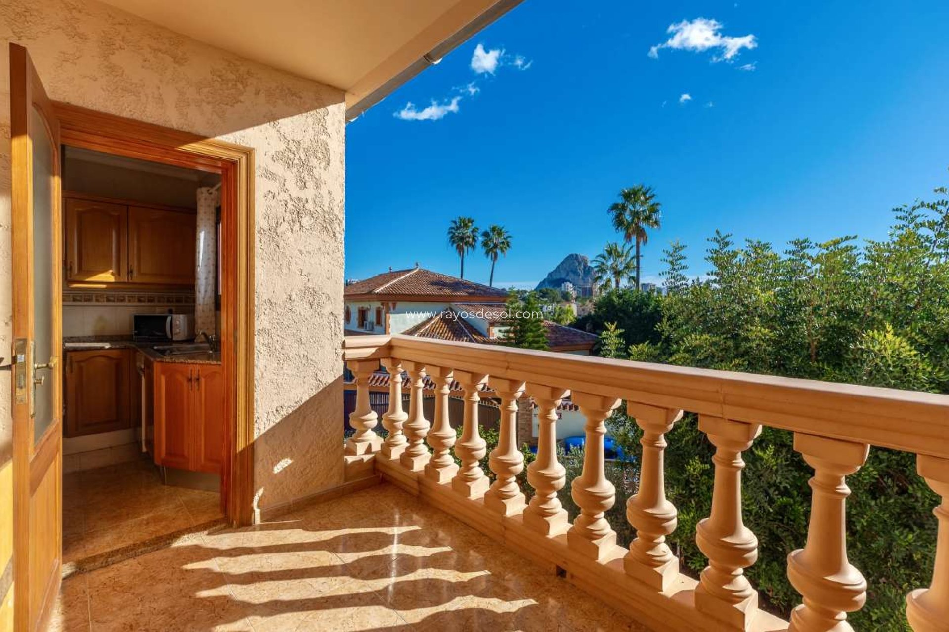 Resale - Villa - Calpe
