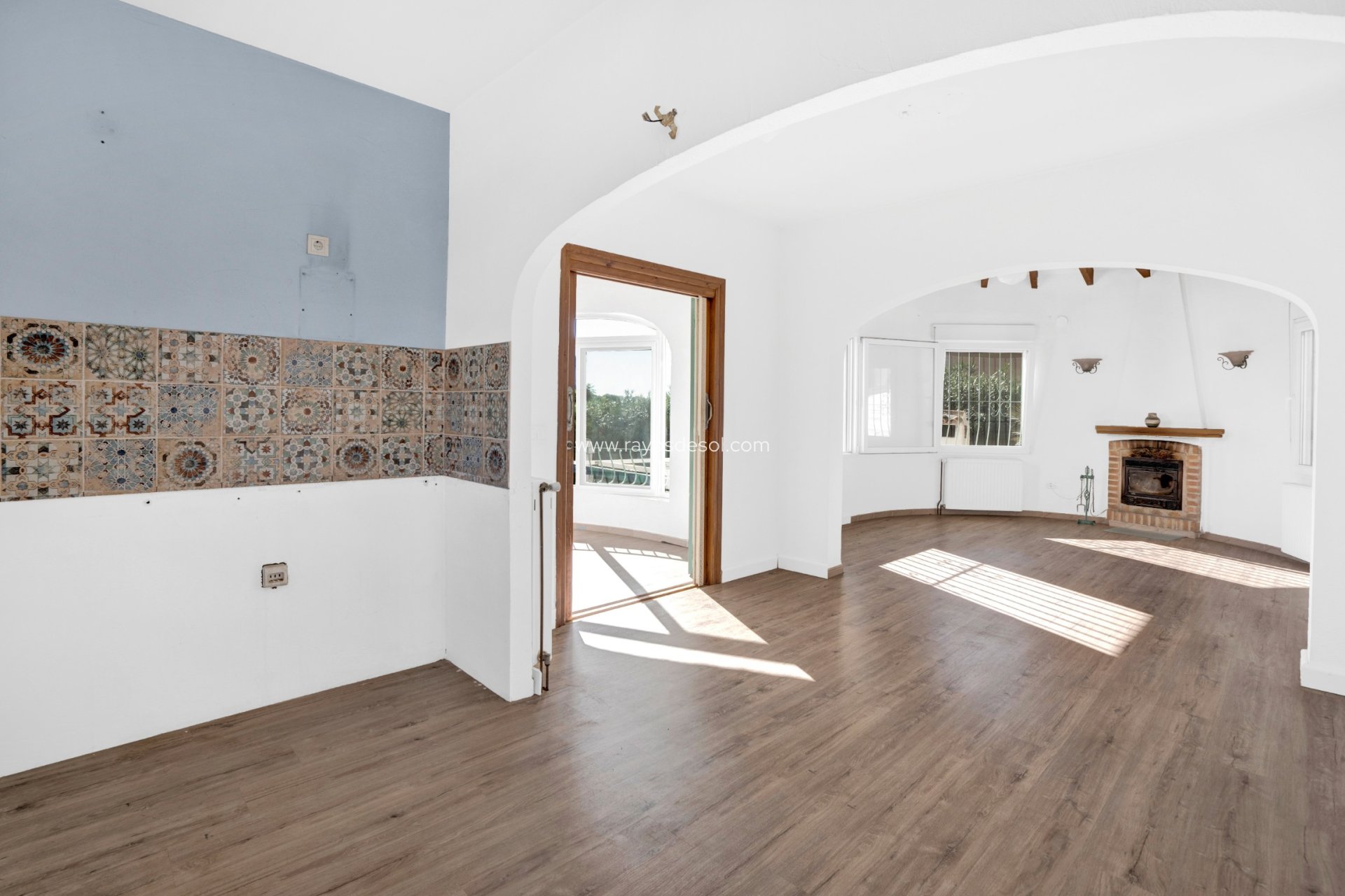 Resale - Villa - Calpe