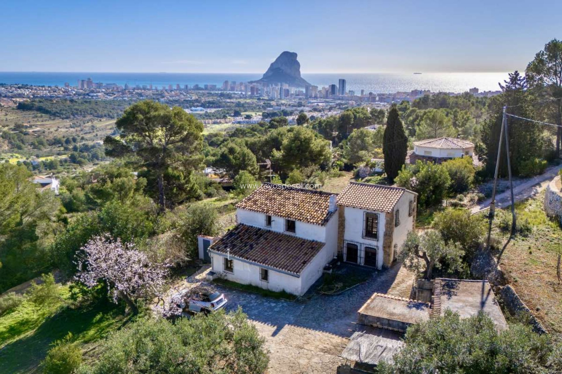 Resale - Villa - Calpe
