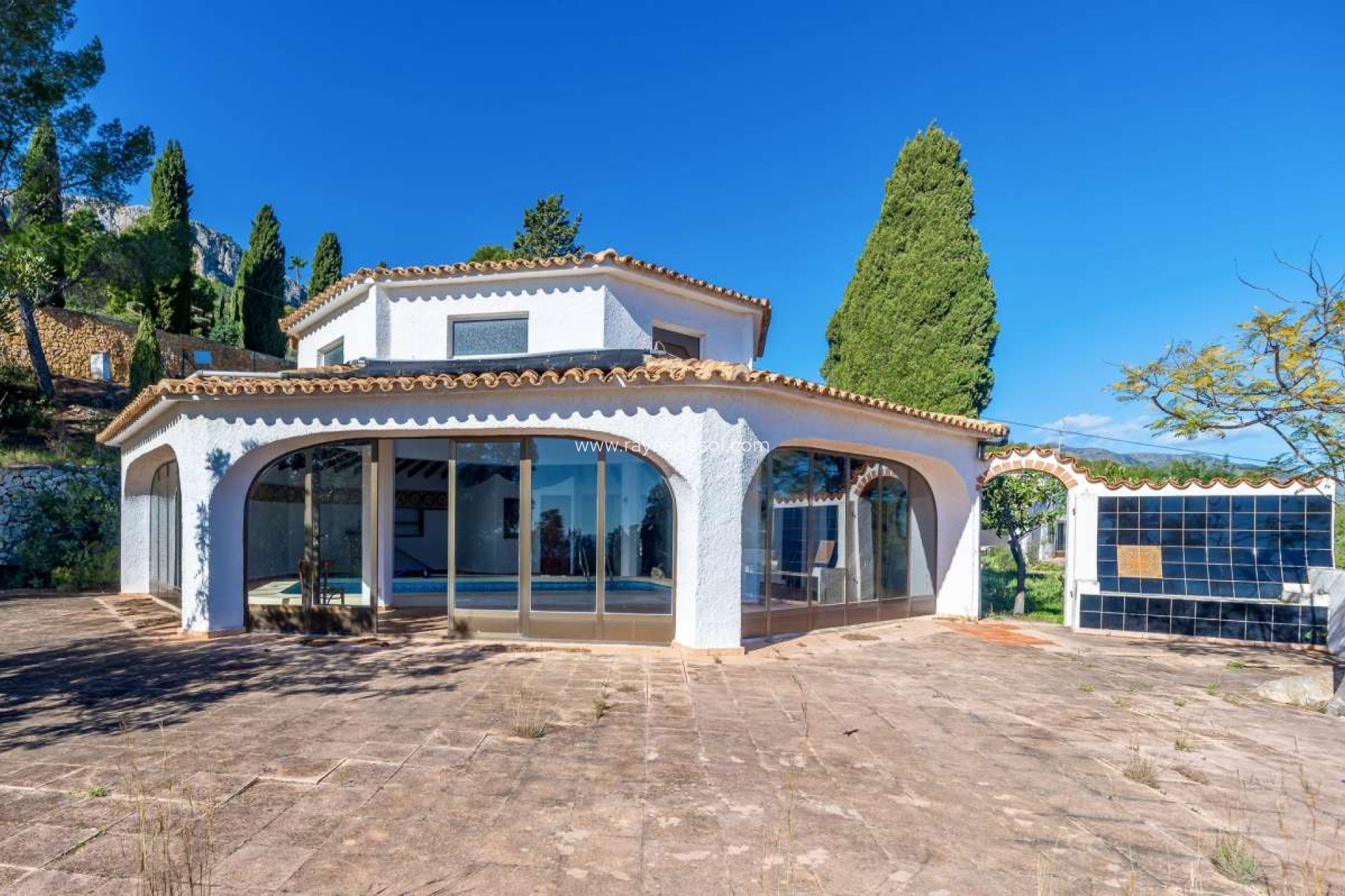Resale - Villa - Calpe