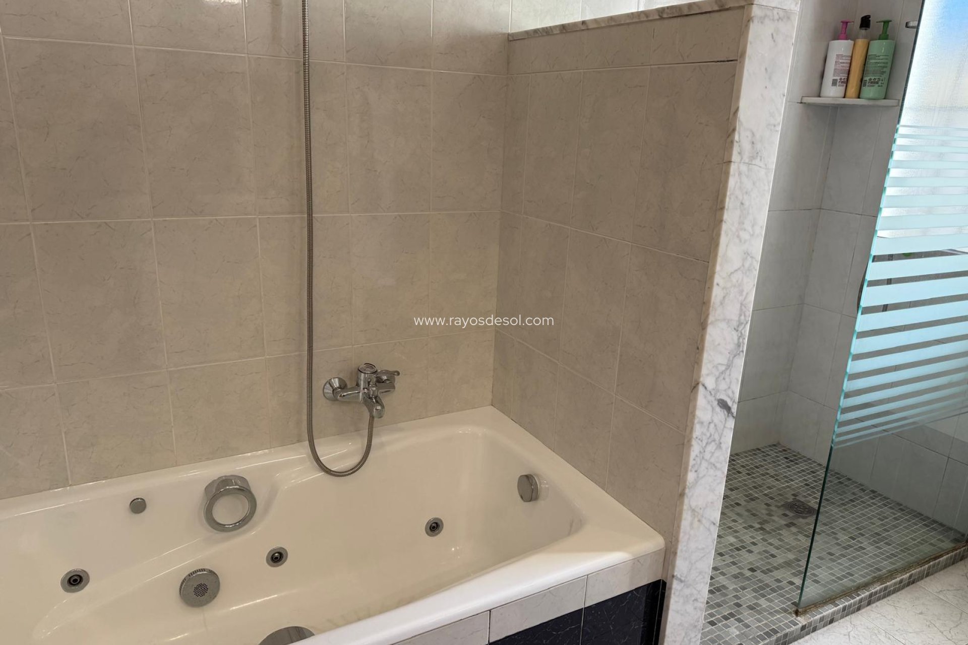 Resale - Villa - Calpe