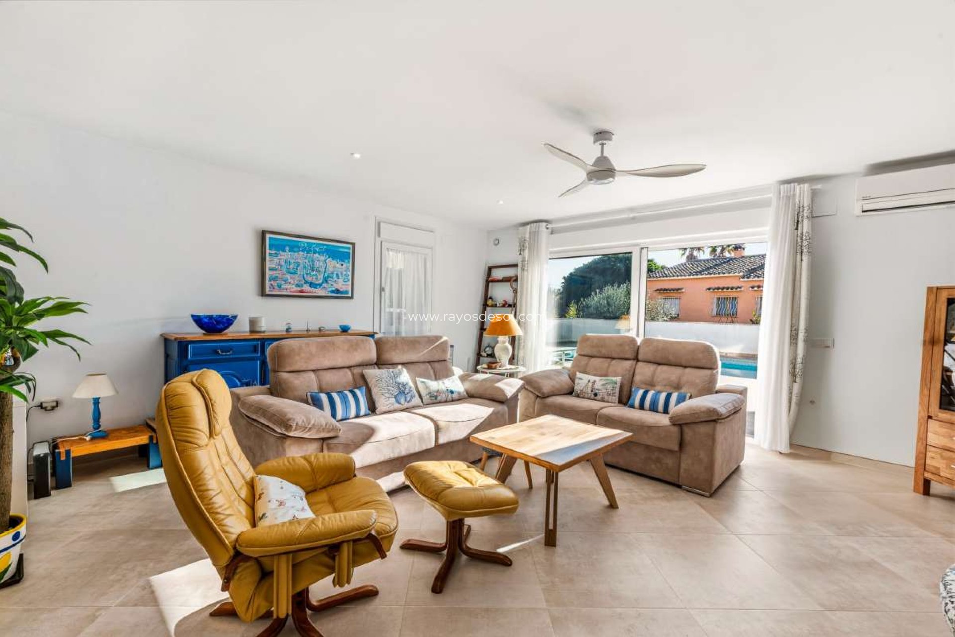 Resale - Villa - Calpe