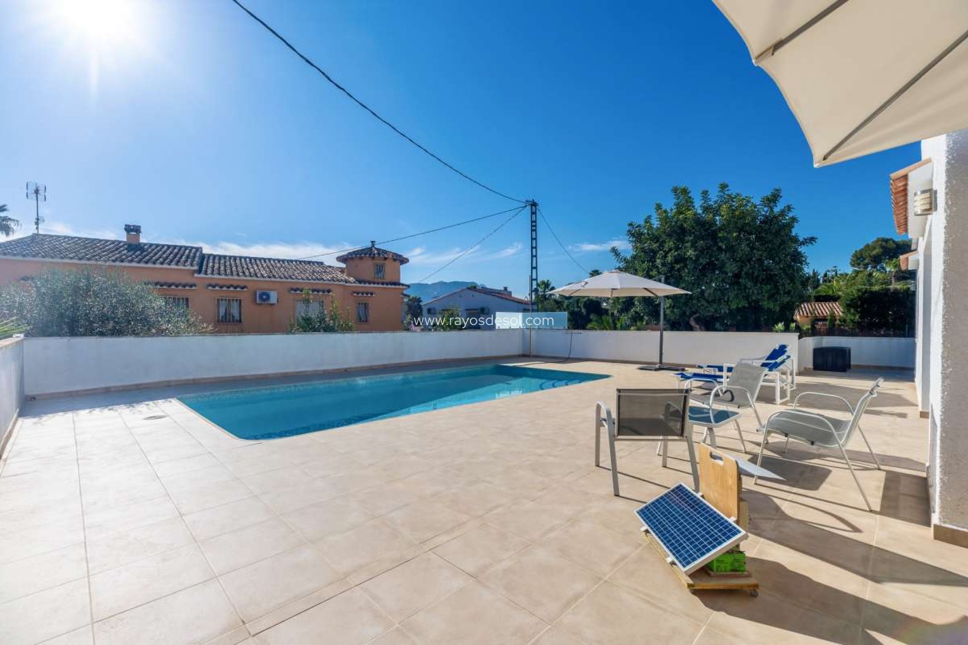 Resale - Villa - Calpe