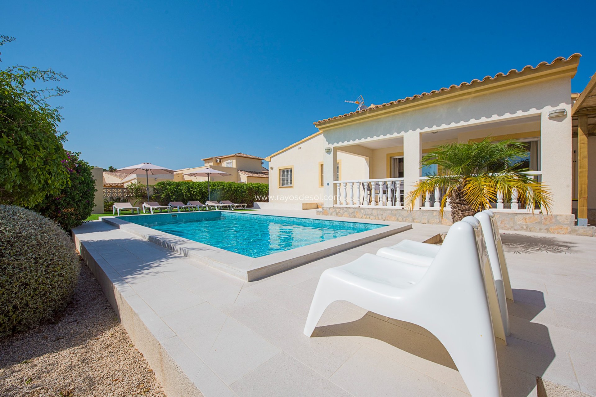 Resale - Villa - Calpe