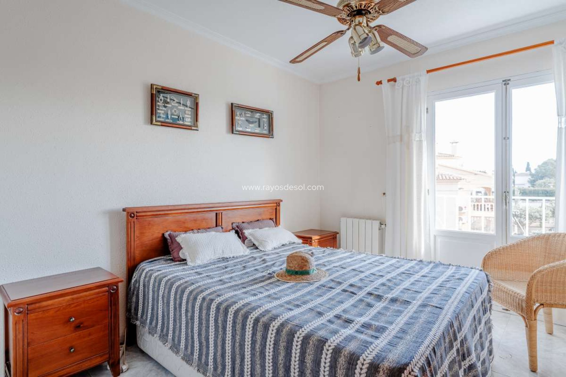 Resale - Villa - Calpe