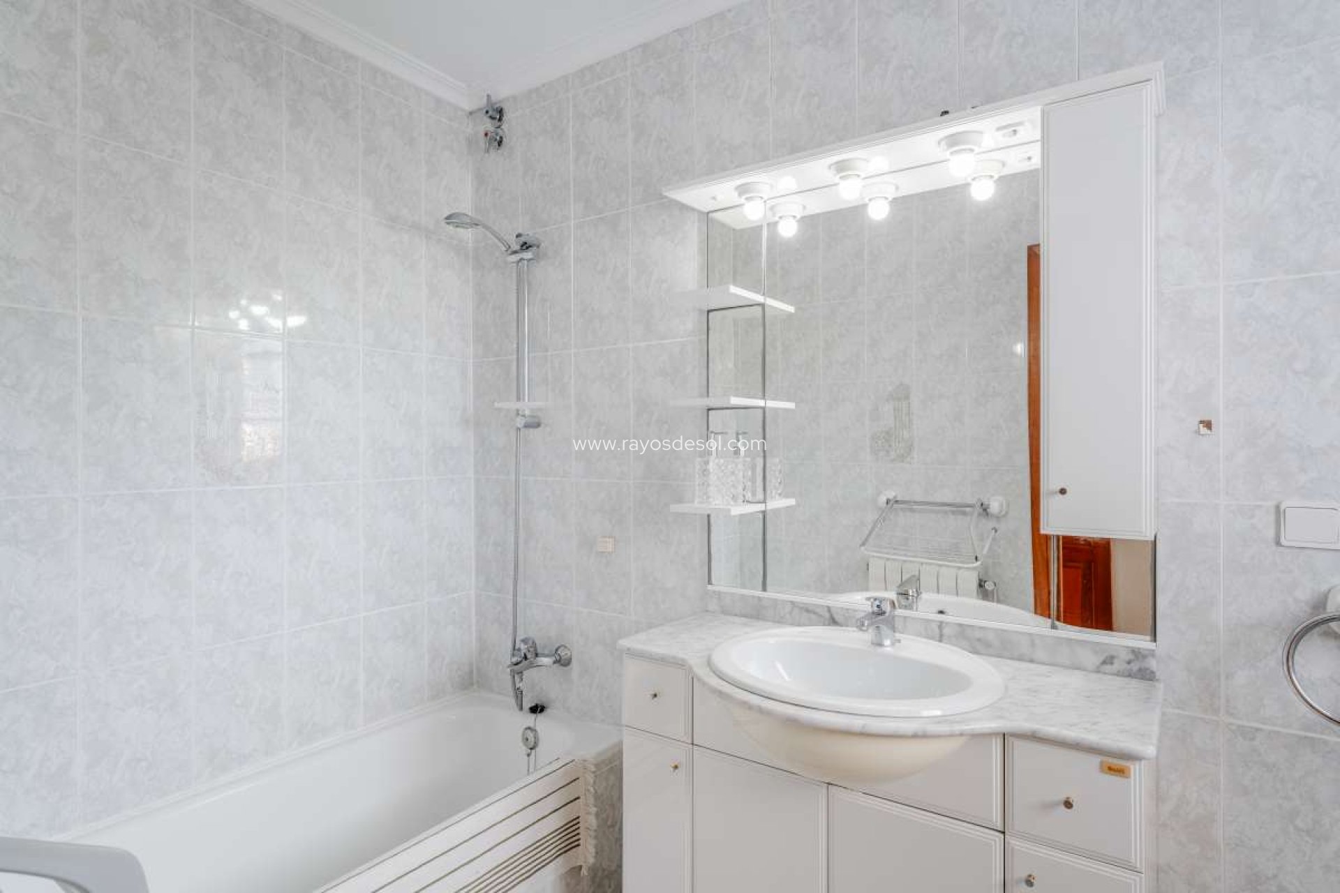 Resale - Villa - Calpe