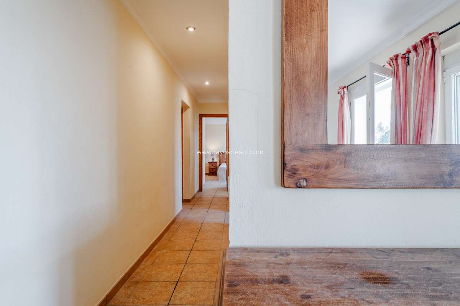 Resale - Villa - Calpe