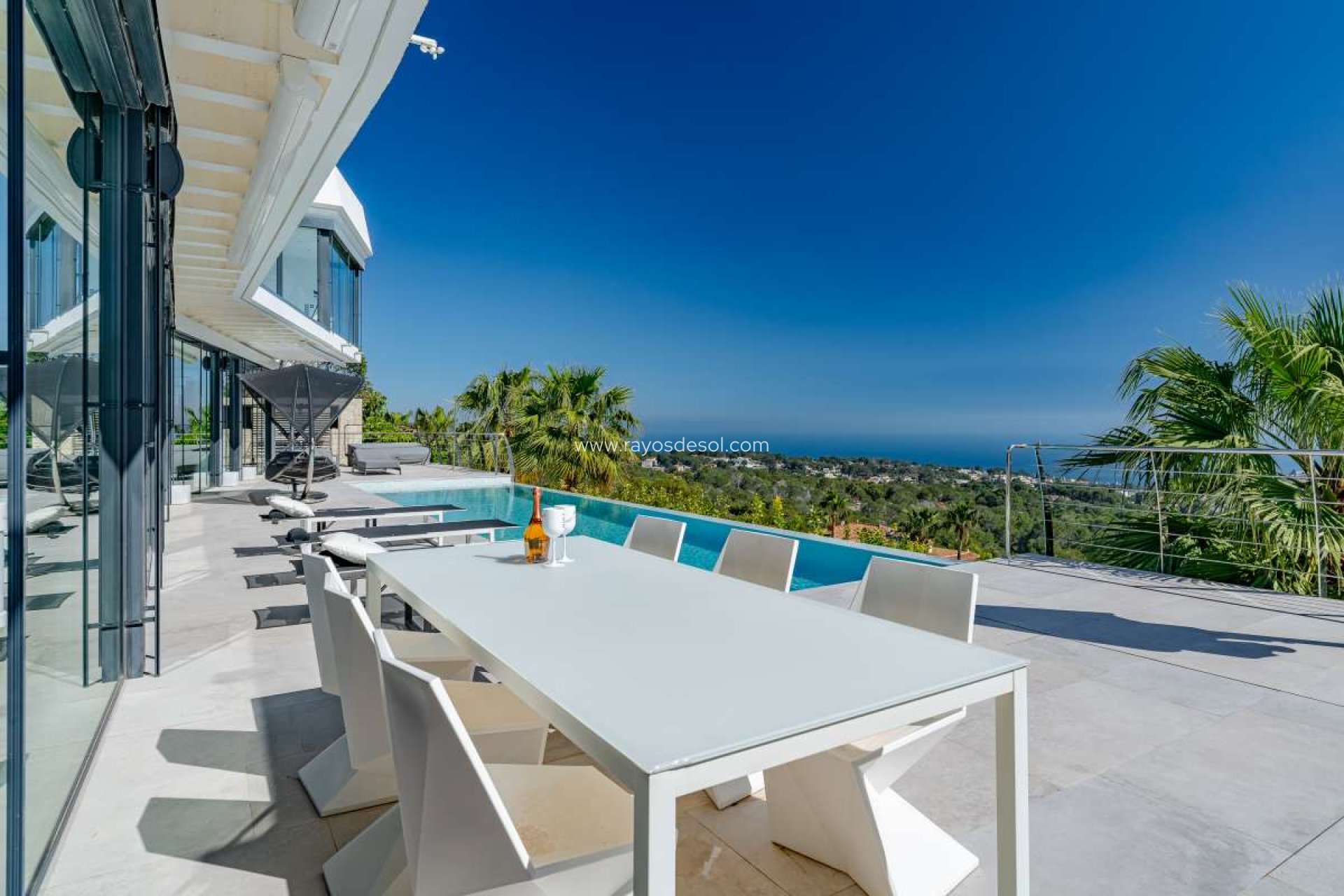 Resale - Villa - Calpe