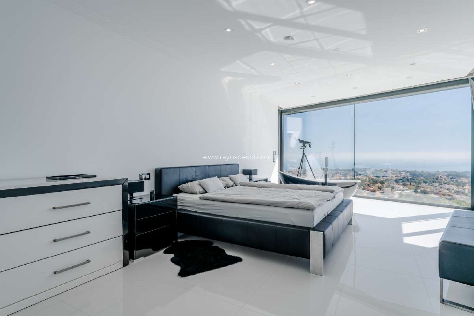 Resale - Villa - Calpe