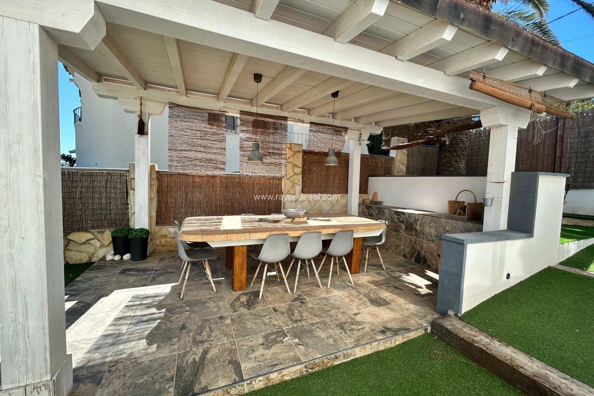 Resale - Villa - Calpe