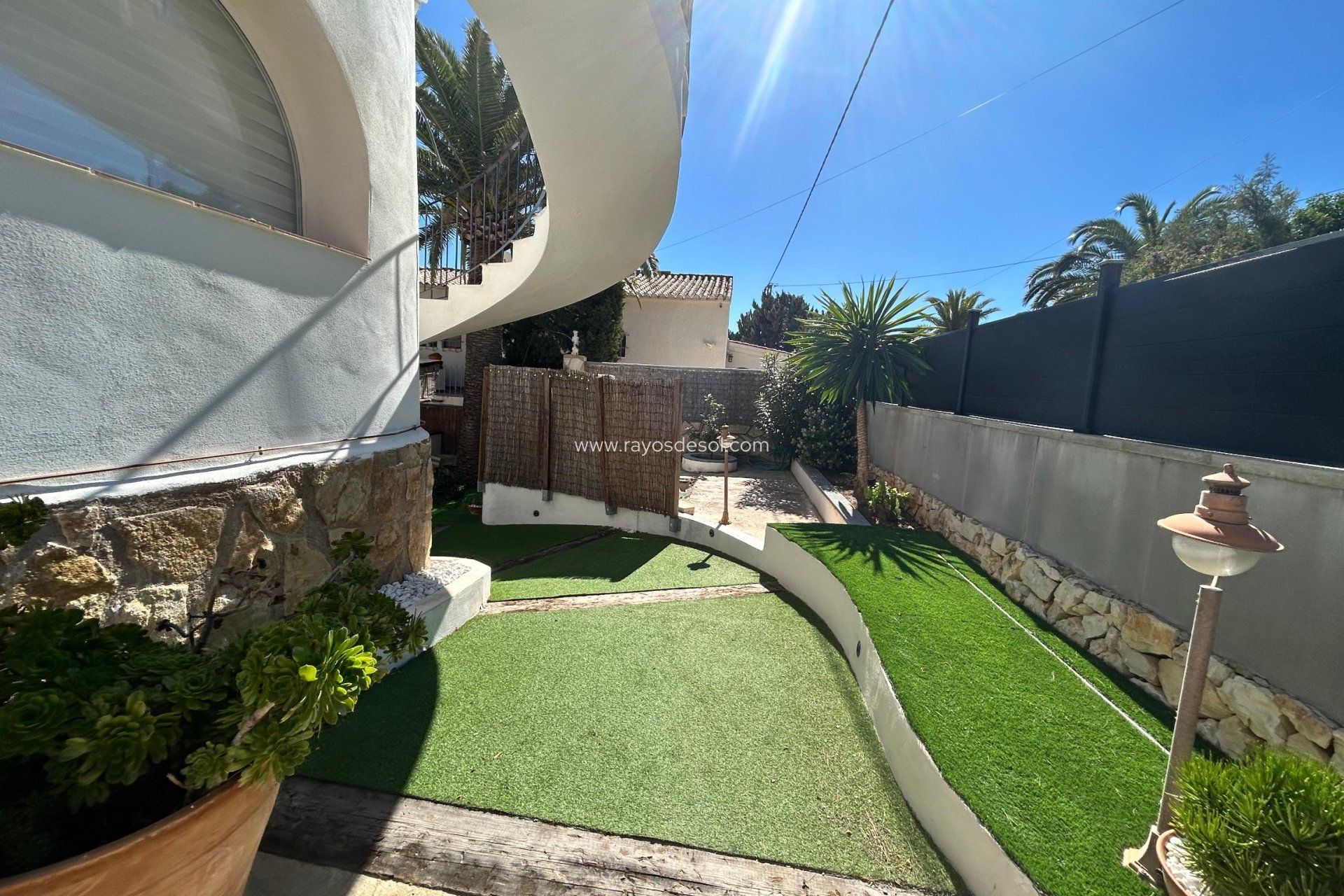 Resale - Villa - Calpe